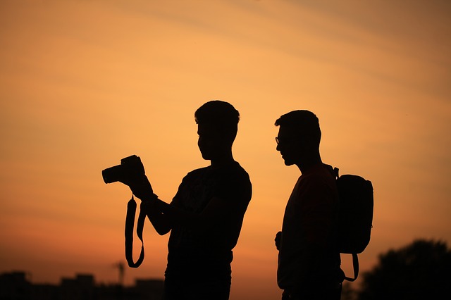 Why You Should Use A Photo Booth For Parties and Events